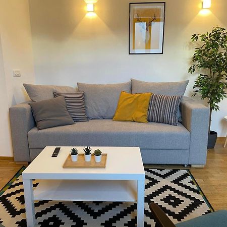 City Break Apartments Chic And Luxury Belgrád Kültér fotó