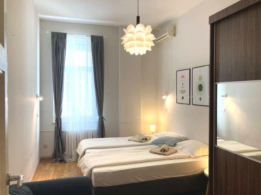 City Break Apartments Chic And Luxury Belgrád Kültér fotó