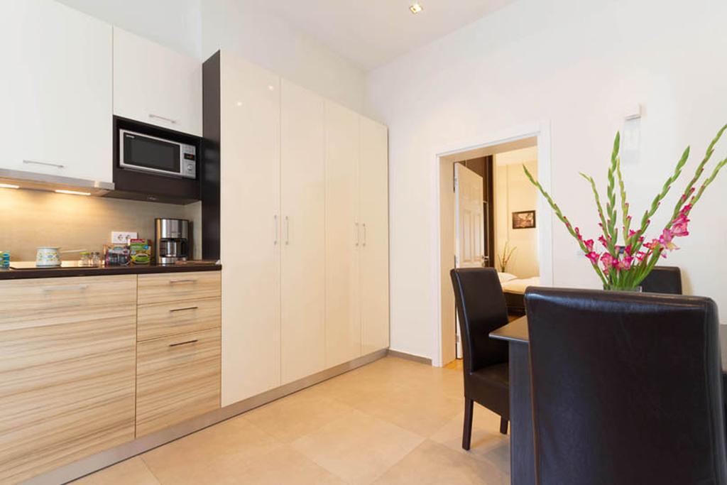 City Break Apartments Chic And Luxury Belgrád Kültér fotó