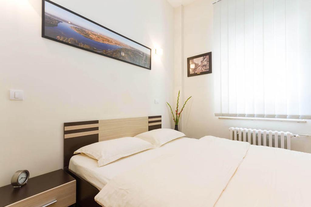 City Break Apartments Chic And Luxury Belgrád Kültér fotó