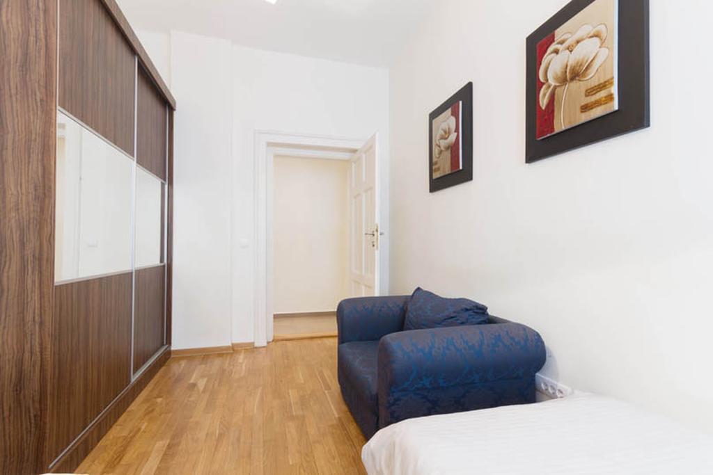 City Break Apartments Chic And Luxury Belgrád Kültér fotó