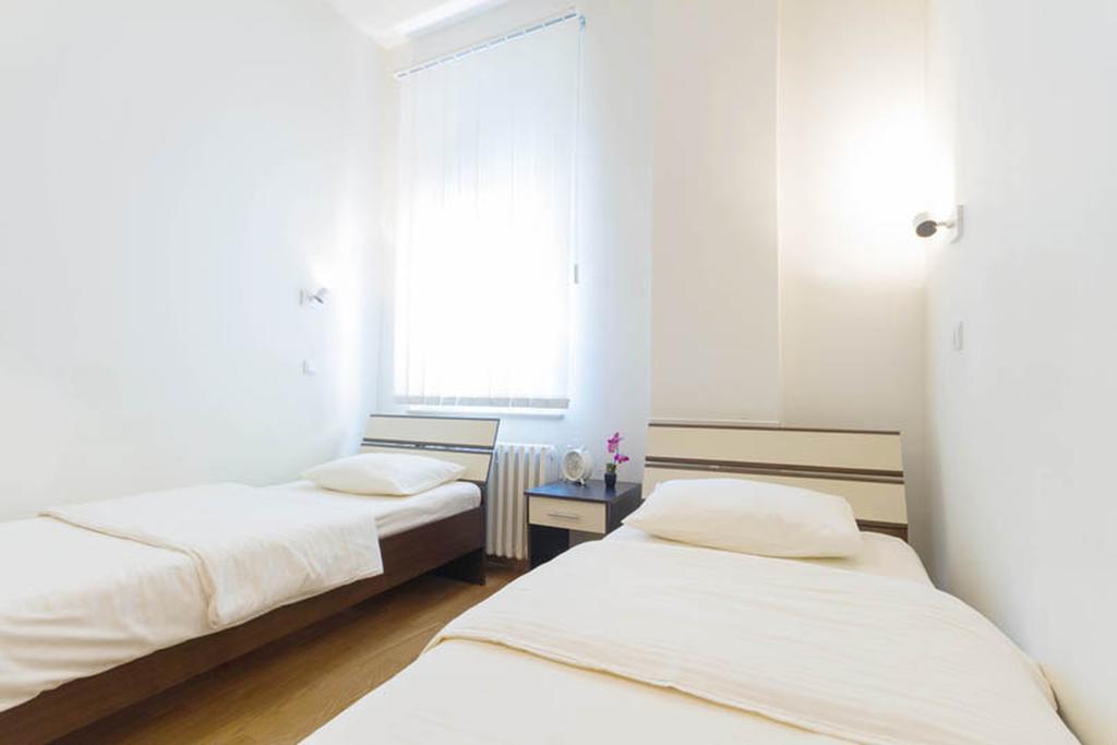 City Break Apartments Chic And Luxury Belgrád Kültér fotó